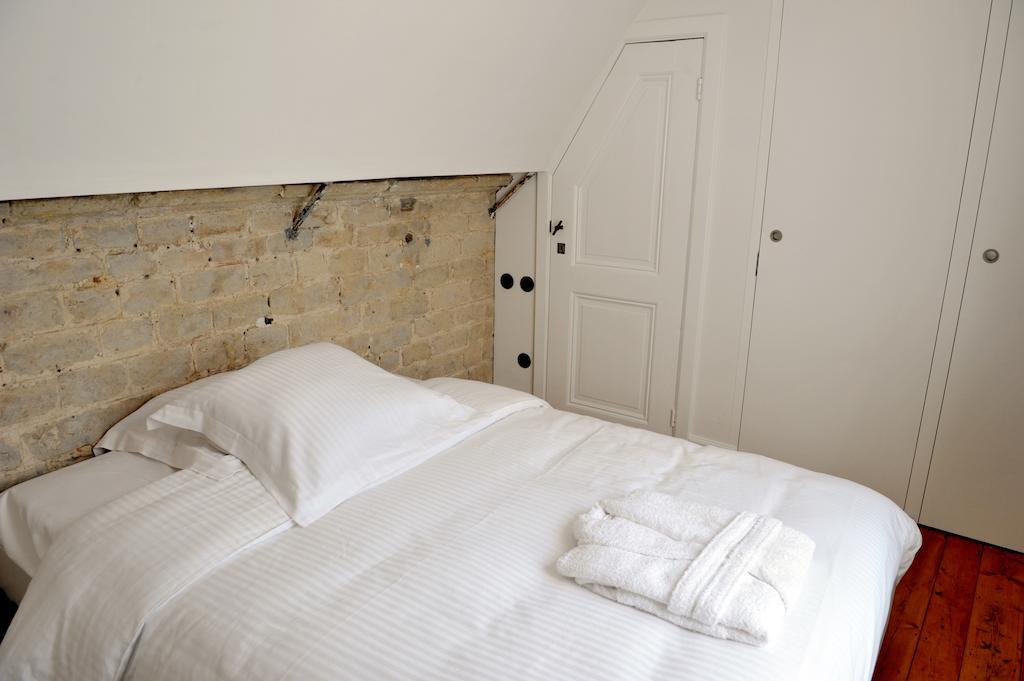 אנטוורפן Guesthouse Bernardin חדר תמונה